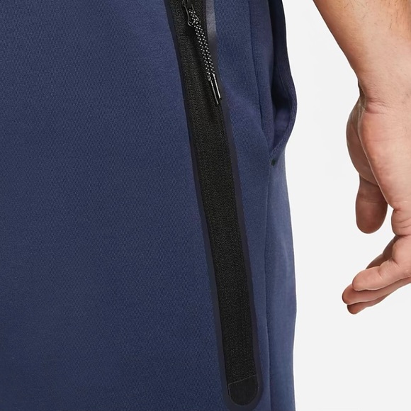 ✔️Nike✔️ - Picture 2 of 14